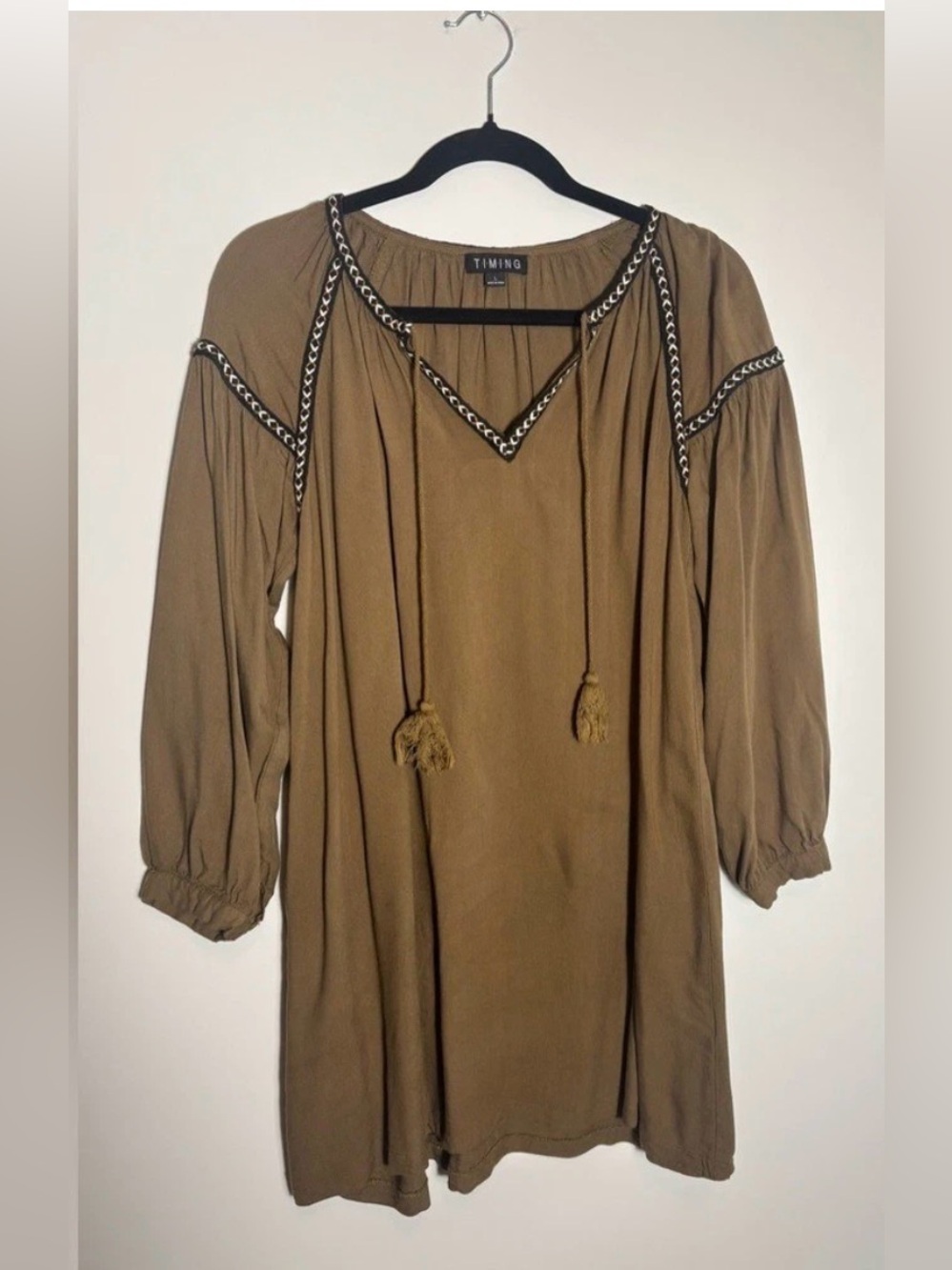 Timing Boho Embroidered Brown Tassel Tie V-Neck Dress Size Large